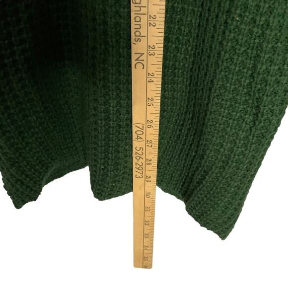 Green Cowl Neck Sweater. - Picture 6 of 9